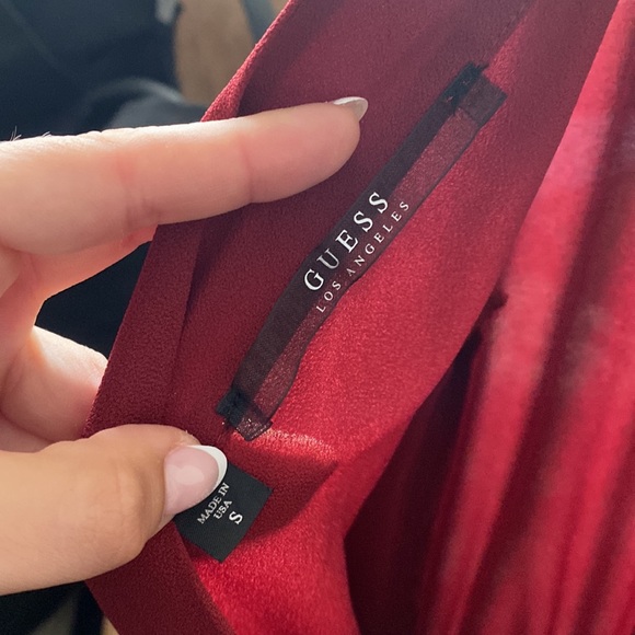 Guess shorts romper - Picture 3 of 3